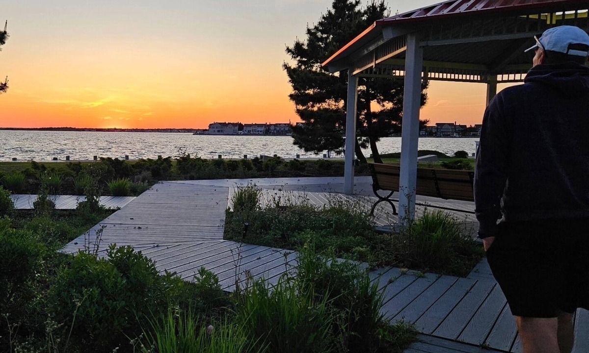 Normandy Beach House | Mantoloking (private) family beach getaway.