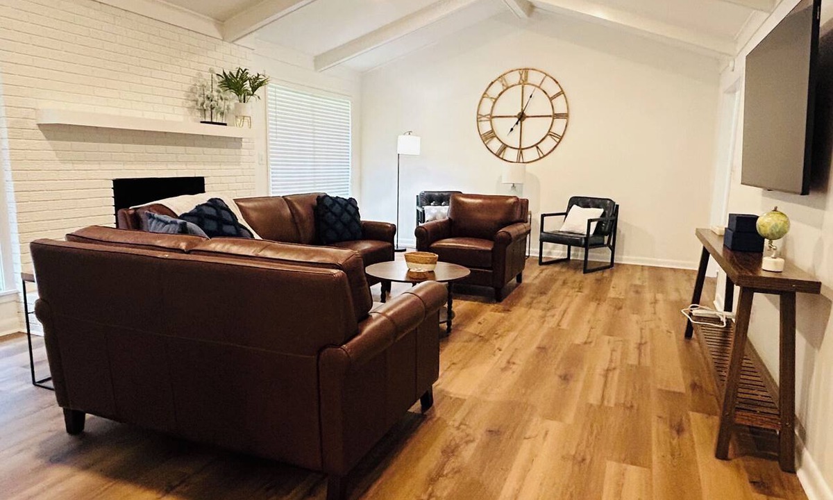 Tougaloo House | Marblehead Executive Retreat