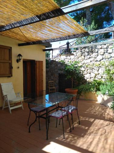 Cala Piccola House | Maremonti Consorzio di Calapiccola con piscina e spiaggia