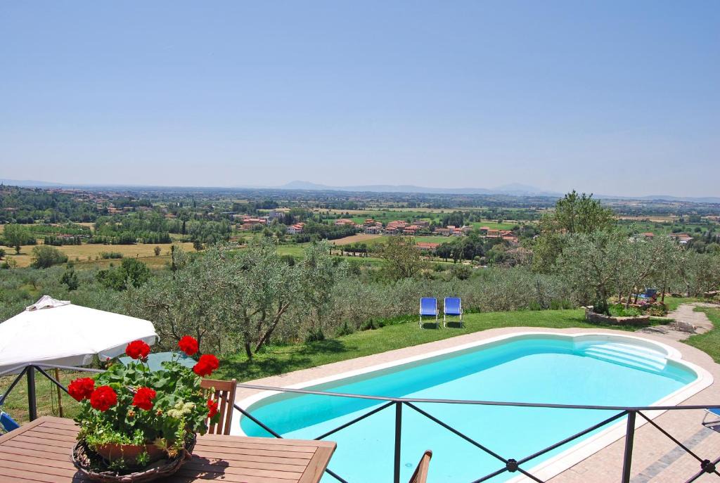 San Pietro a Cegliolo House | Margherita Holiday Home