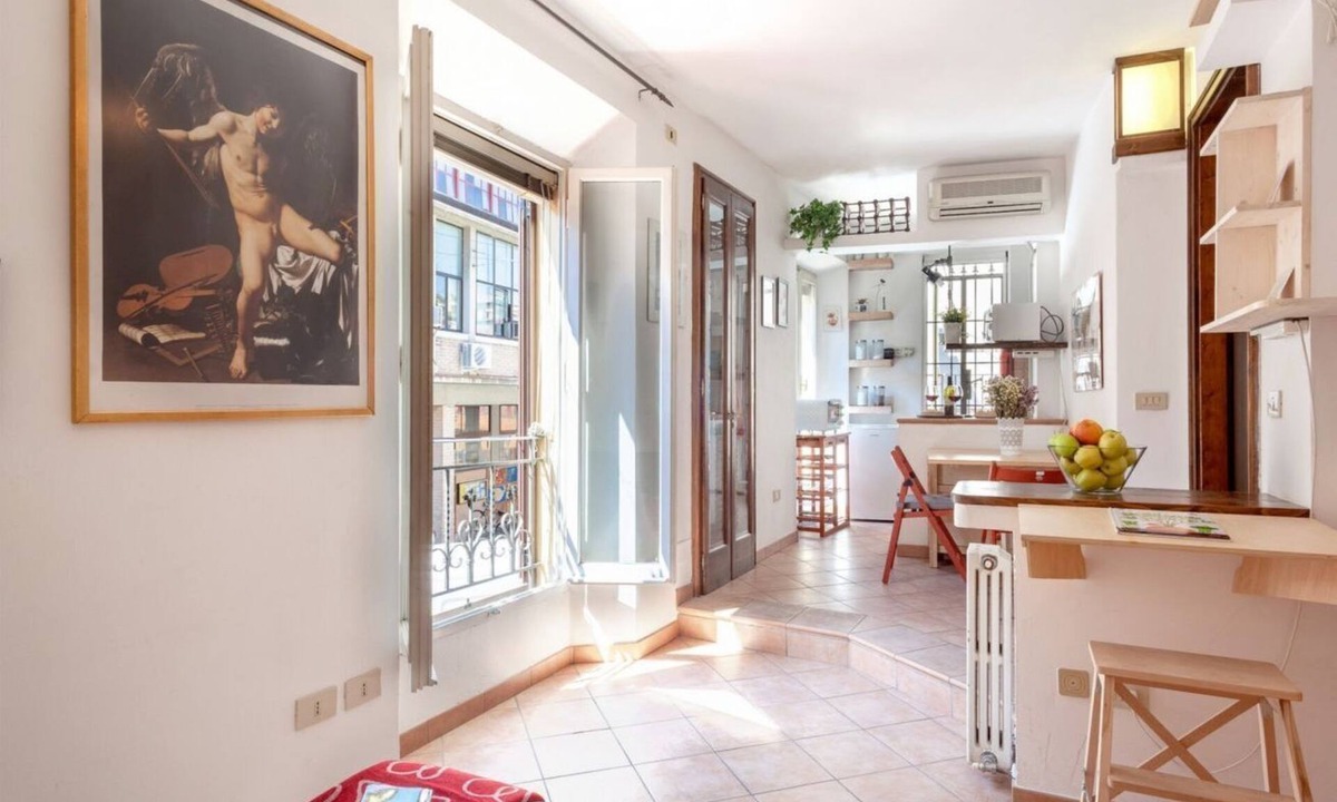 Ferrara Apartment | Mercato Fancy Studio near the Castle