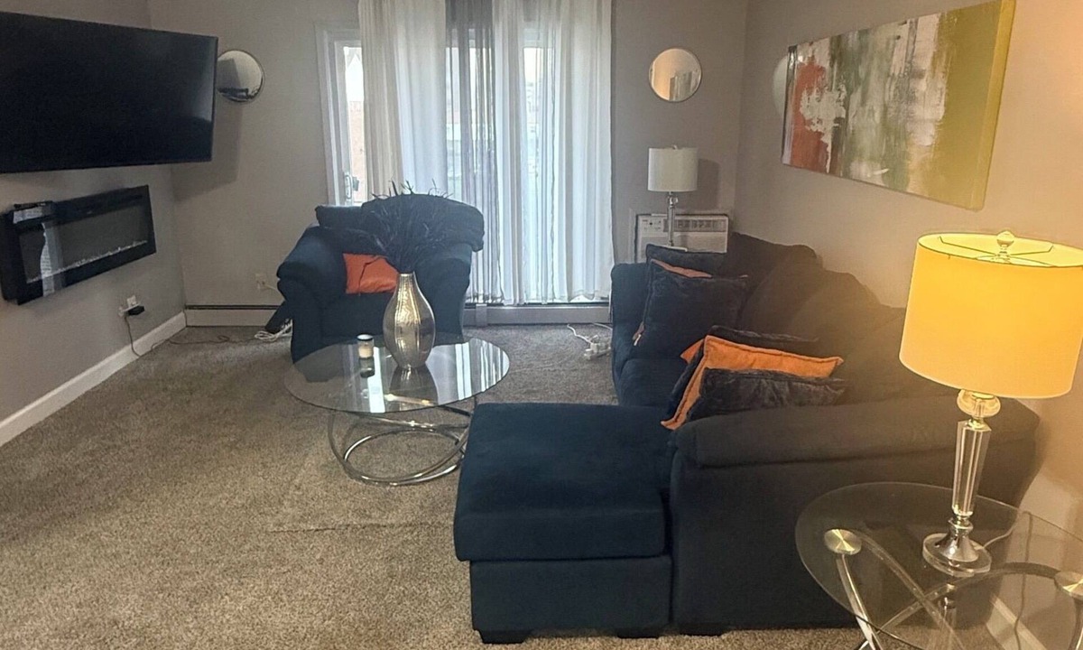 Paterson Apartment | Modern 2 bdrm apartment Downtown Paterson NJ available during the MAJOR INTERNATIONAL SPORTING EVENT
