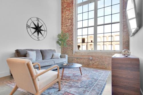 Judson Apartment | Modern Escape Pool Easy Access to DT and More