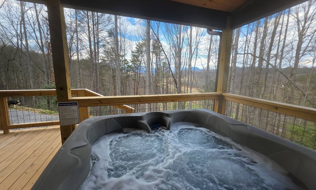 Whittier Cabin | Mountain Due | Cozy, Private & Perfectly Located