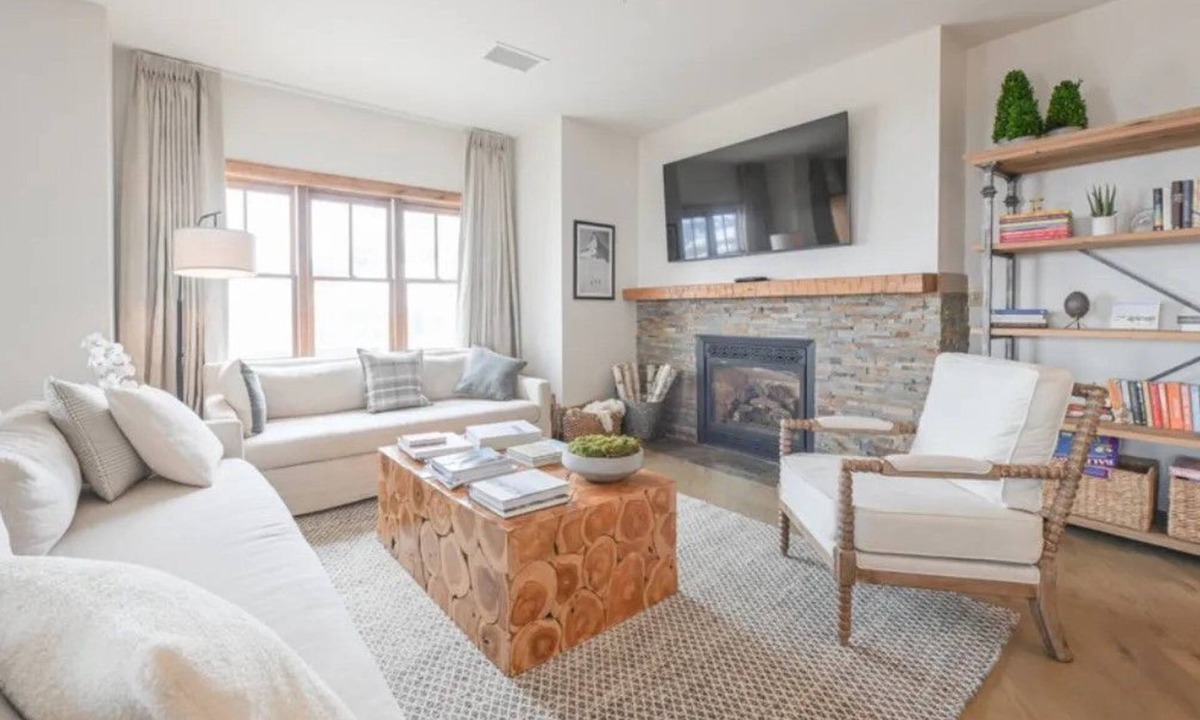 Mount Crested Butte Cabin | Mtn View 3BR Condo w/Kitchen in Prime Location