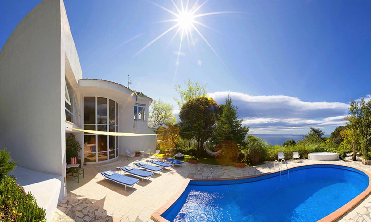 San Pietro Villa | My Rental Homes - Villa Ettore with private garden, sea view and swimming pool