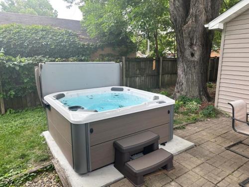 Des Moines House | New Listing - Tranquil Retreat with Hot Tub