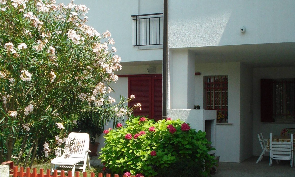 Porto Santa Margherita Villa | Newly renovated villa with private garden
