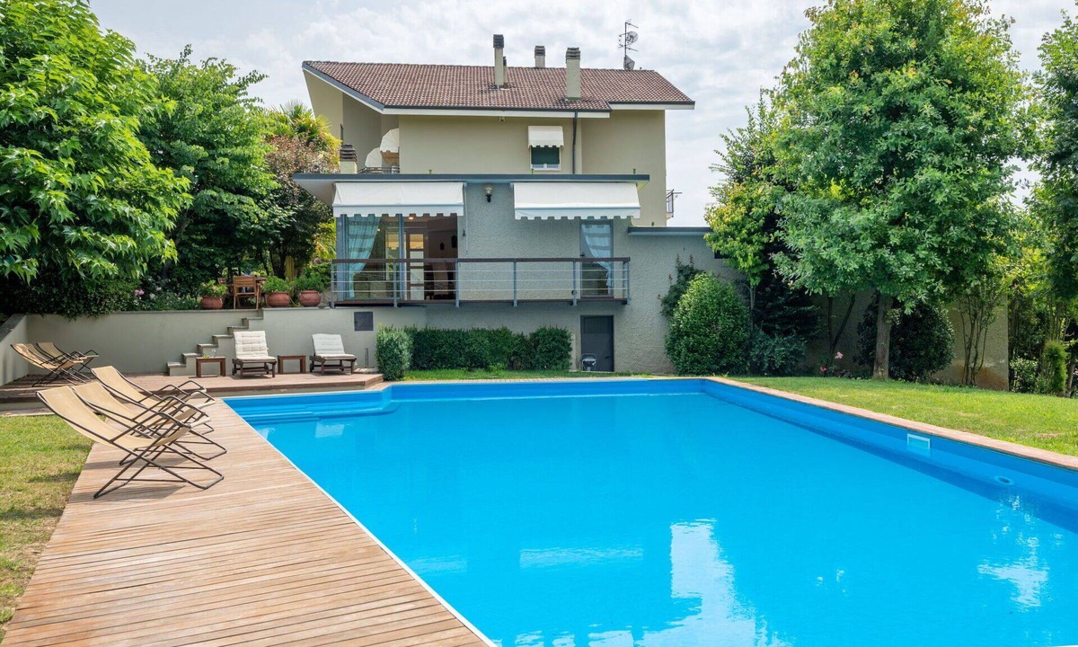 Monteu Roero Apartment | Nice apartment for 6 guests with A/C, private pool, WIFI, TV, terrace and pets allowed