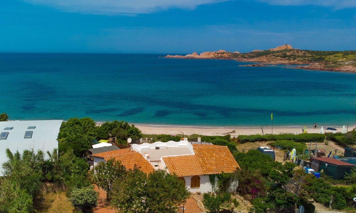 Trinita d'Agultu e Vignola Apartment | Nice apartment for 5 guests with TV, terrace and pets allowed