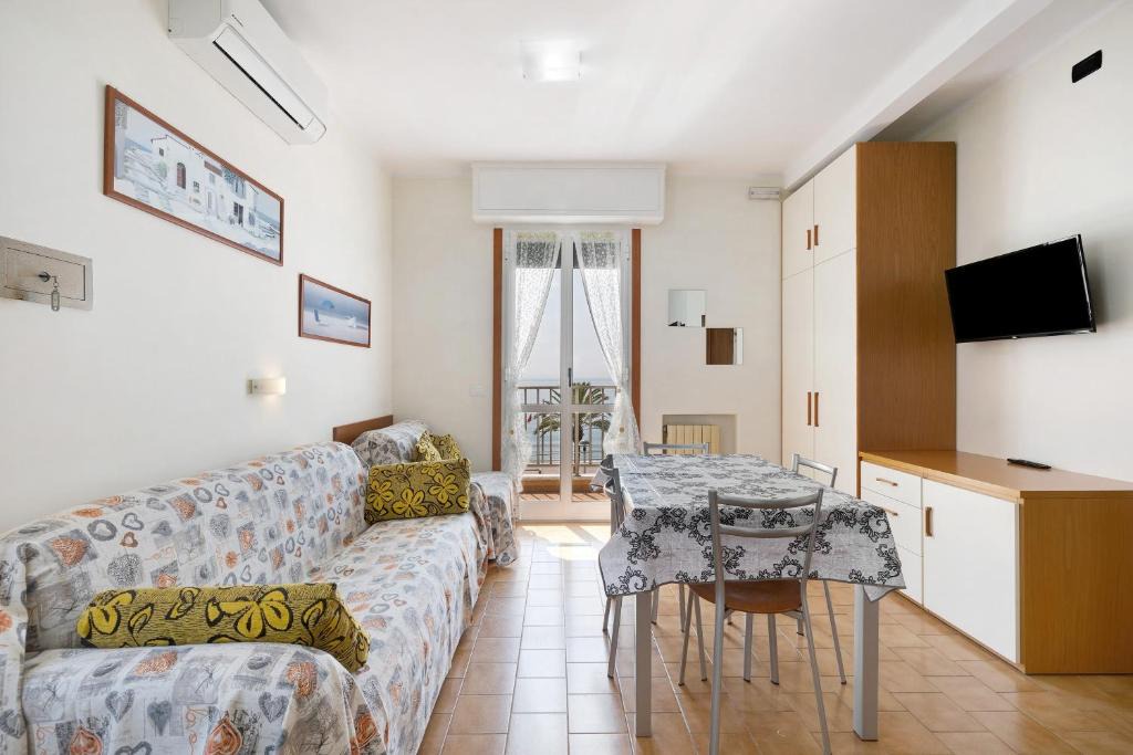Pietra Ligure Apartment | Numero 7
