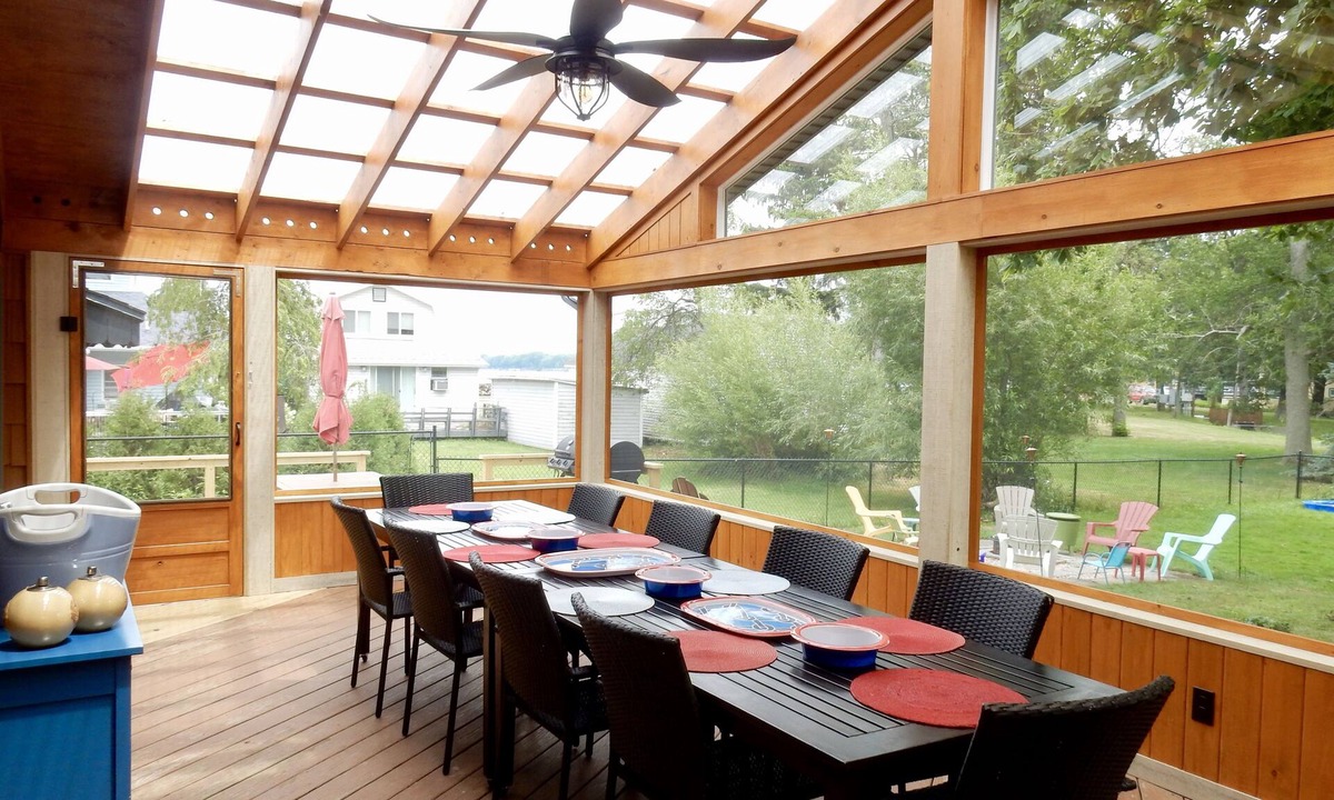 Van Buren Point Cottage | Paradise at the Point! Beautifully updated, spectacular views, steps to the lake
