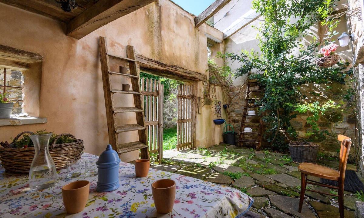 Montecopiolo Apartment | Pet friendly apartment