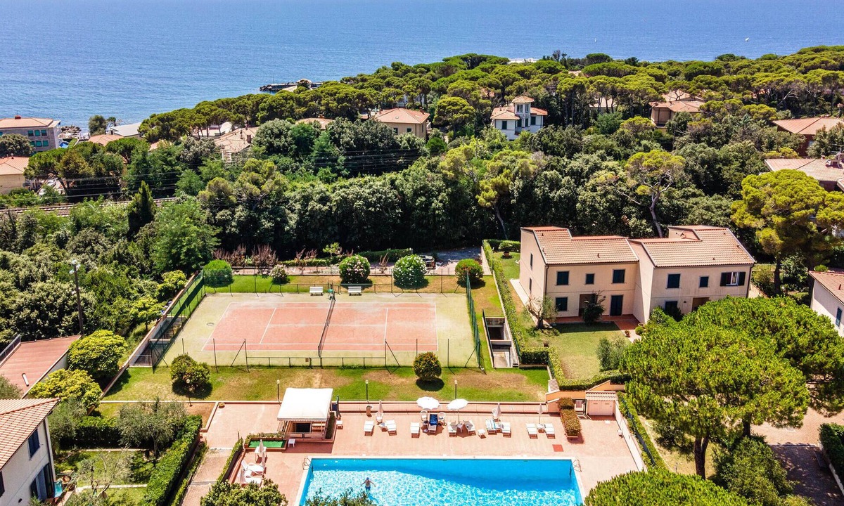 Accommodation Quercianella | Quercianella