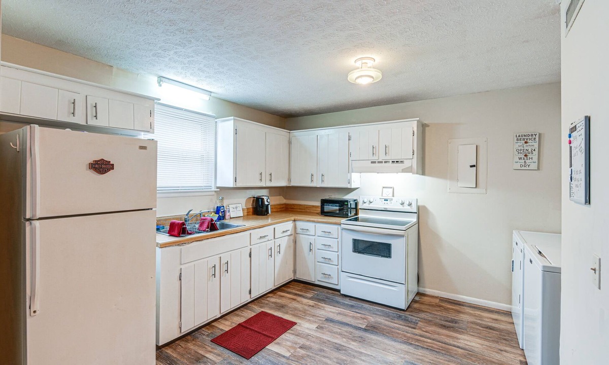 Madison House | Pet-Friendly Madison Home: 11 Mi to Dtwn Nashville