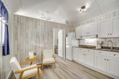 Picayune House | Picayune Tiny Home Rental ~ 11 Mi to Space Center!
