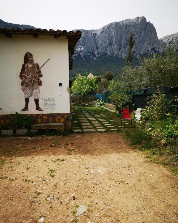 Oliena House | Pinnettu sardo casa di campagna in ecosistema insetti e animaletti simpatici in condivisione,Leggere attentamente Prima di prenotare