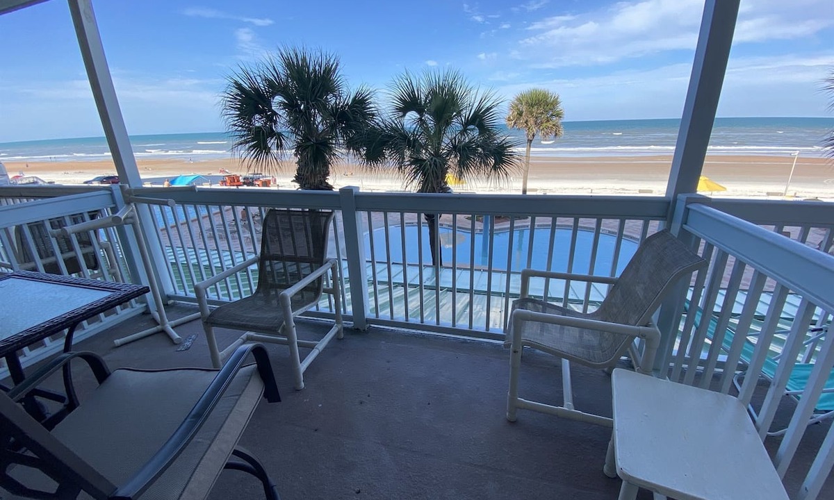Ortona Park Condo | POOL OPEN! Direct Oceanfront 1 Bedroom Suite at Daytona Bch Resort