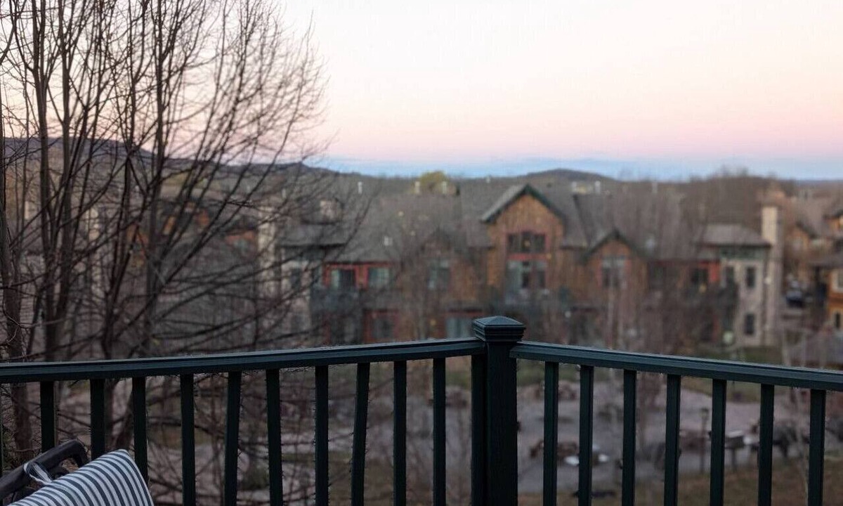 Vernon Apartment | Premium 3 Bed Top Floor Views