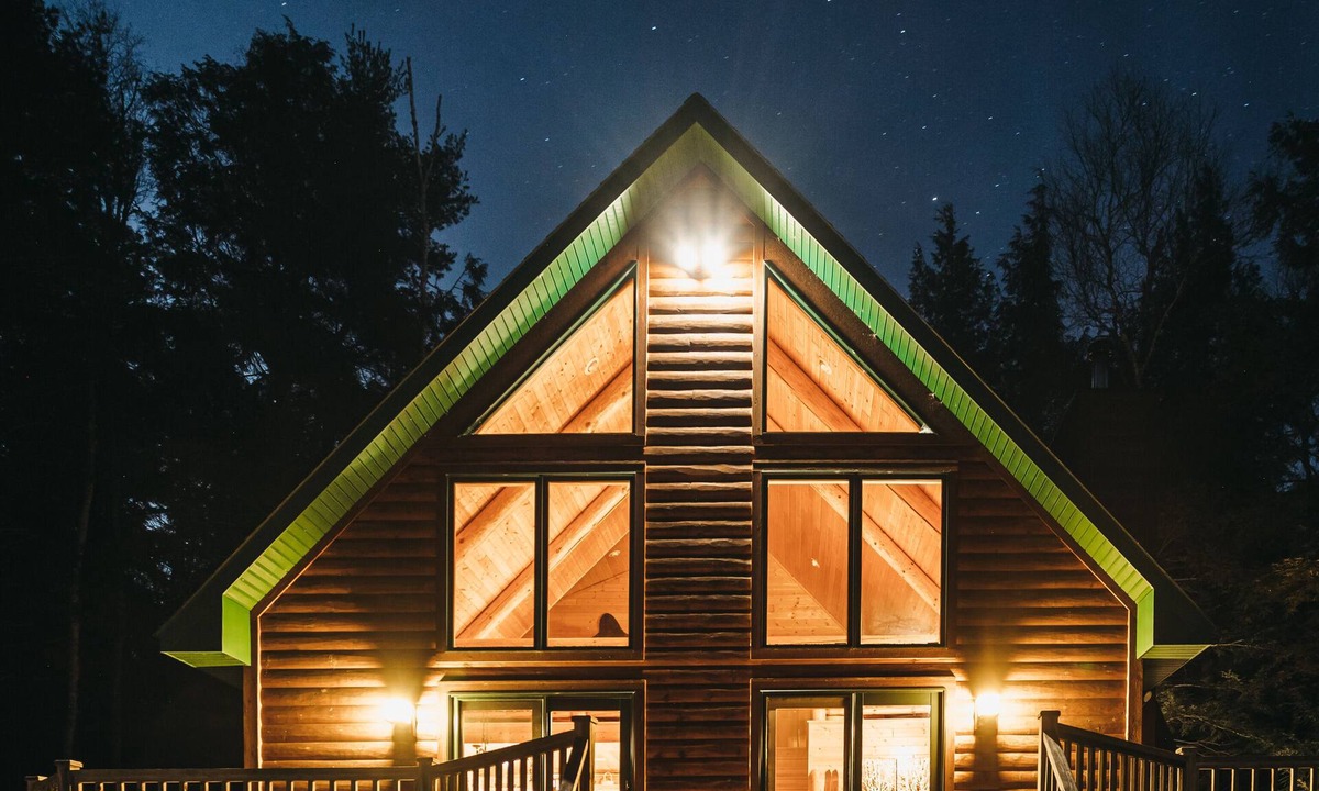 Wetmore Cabin | Quiet Winter Hideaway Wood Fireplace & Snow SNOW IS HERE!