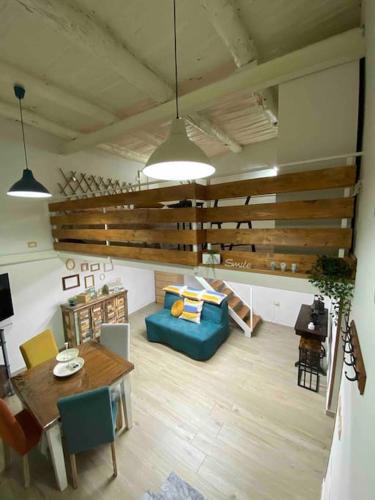 Naples Apartment | R&F HOME Appartamento a 50MT dalla Metro