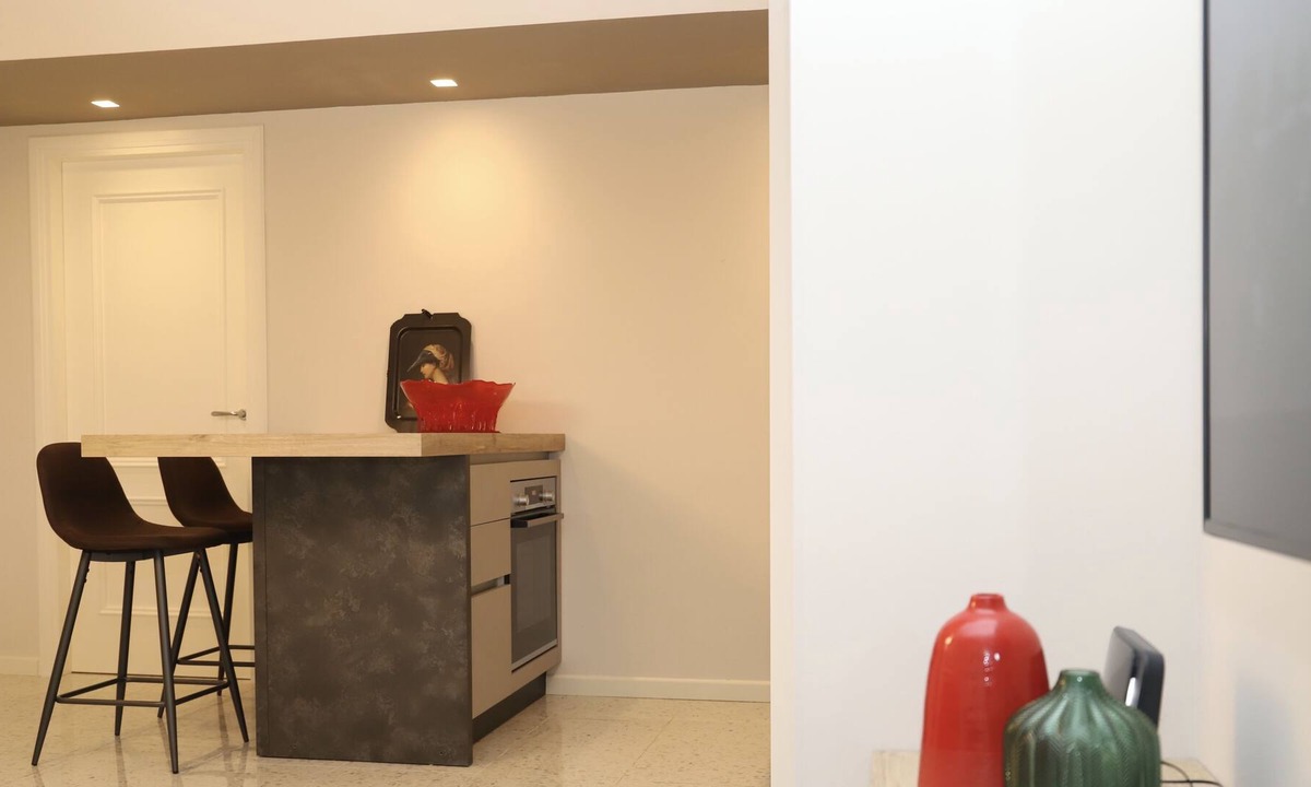 Old Town Apartment | REFINED APARTMENT IN THE HEART OF MODENA