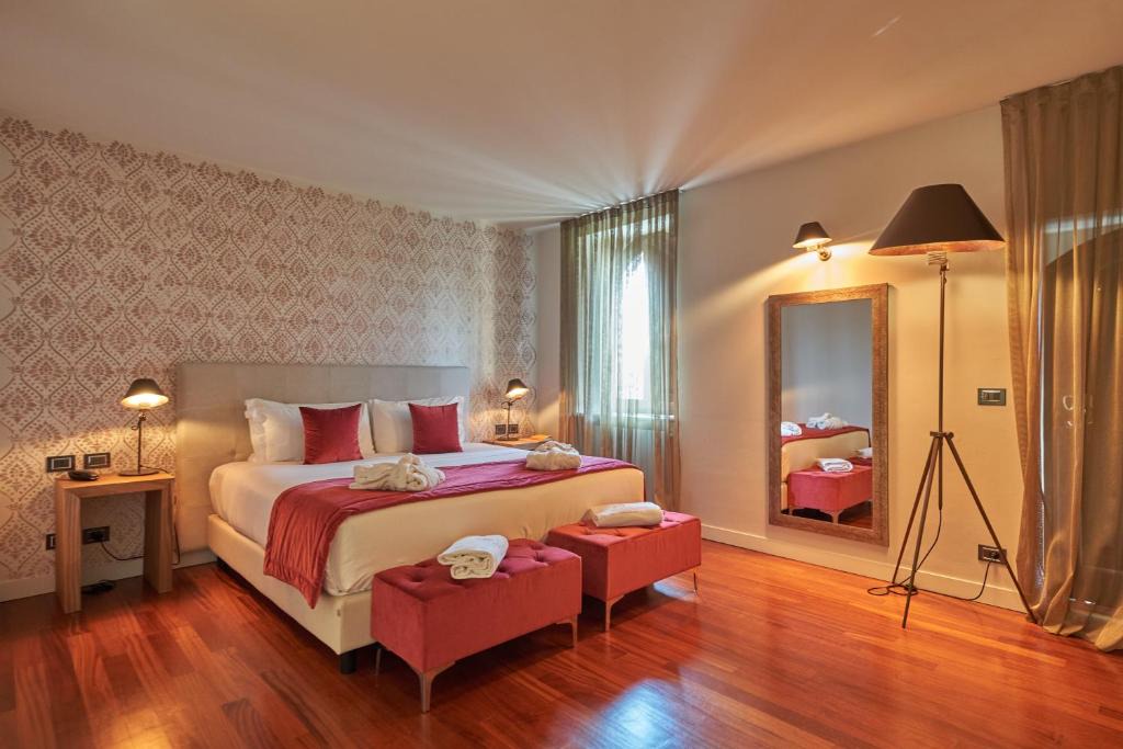 Sandigliano Hotel | Relais Santo Stefano