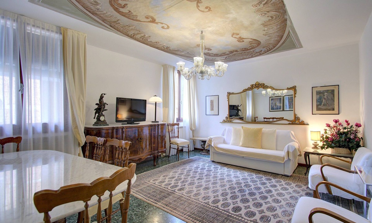 Castello Apartment | REMIGIO Marco~canal