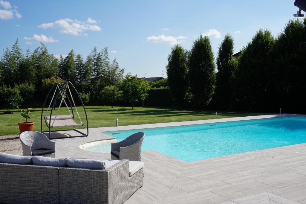 Torrazza Piemonte Apartment | Residence Le Palme