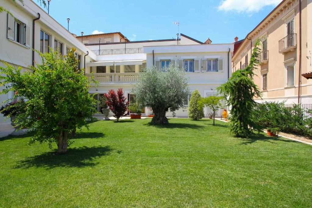 L'Aquila Bed & Breakfast | Residenza San Flaviano, Relais di Charme