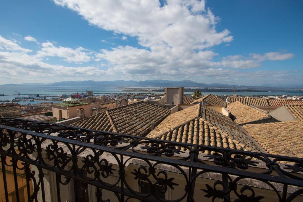 Residenze Al Castello | Historic Castle District