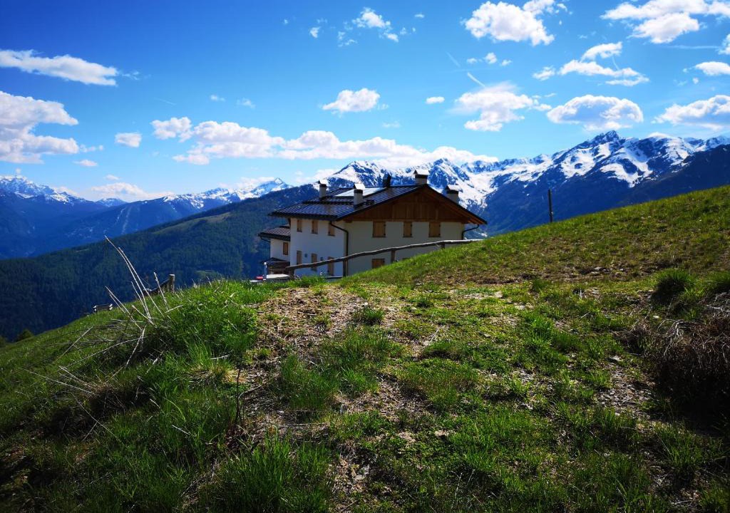 Male House | Restor Natura Malga Mondent