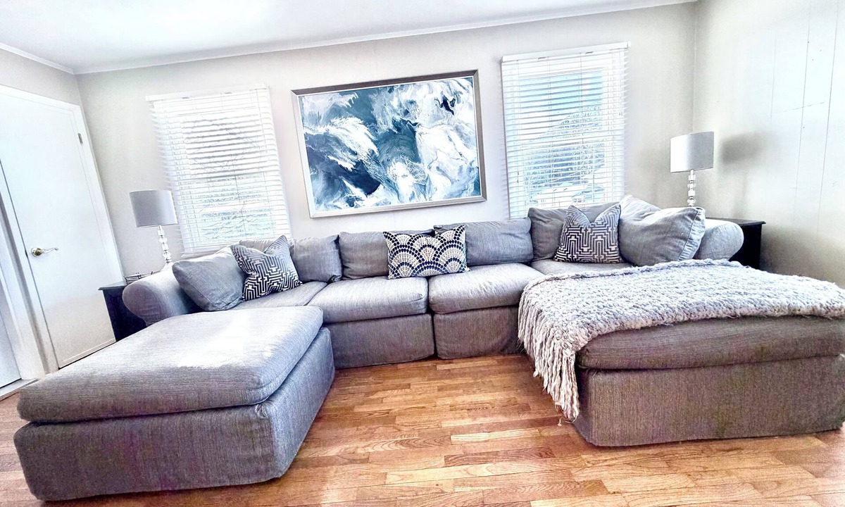 Saugatuck Condo | ROMANTIC TOP FLOOR, DOWNTOWN NESTING w KING BED & WATER VIEW OF MT. BALDHEAD