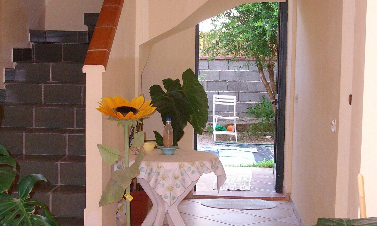 Piscinas Bed & Breakfast | Sa Domu Sarda - Apartment with Garden