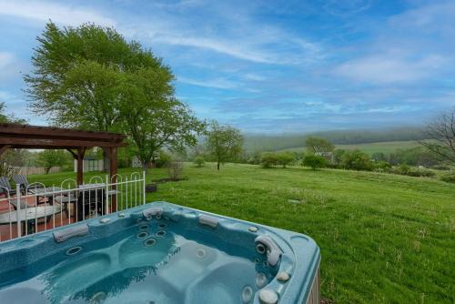 Millerstown House | Scenic View Lodging