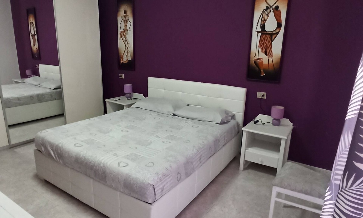Selargius Apartment | Sea and city