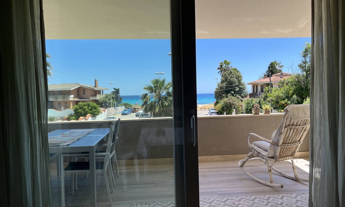 S'oru e Mari Villa | Seafront South Sardinia