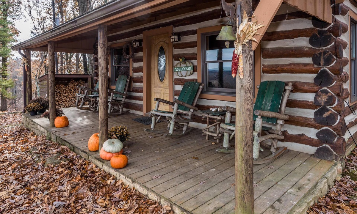 Nashville Cabin | Secluded 100-Acre Cabin | Hot Tub, Views & Wildlife 3BR, 1.5BA
