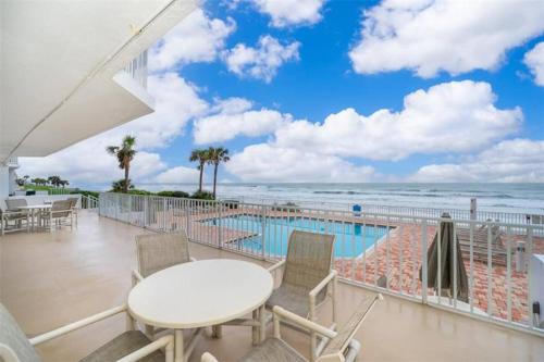 Ponce Inlet House | Serene 2BR Oceanfront Condo with Balcony, Florida