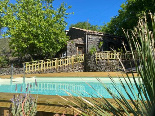 Montargano Ski Chalet | Sicily Private Pool House in Nature