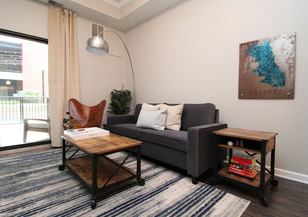 Prairie District Apartment | South Loop Luxury Suite No.3 by Zencity