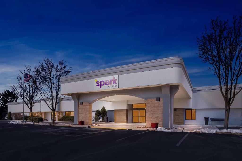 Trevose Hotel | Spark By Hilton Bensalem Philadelphia