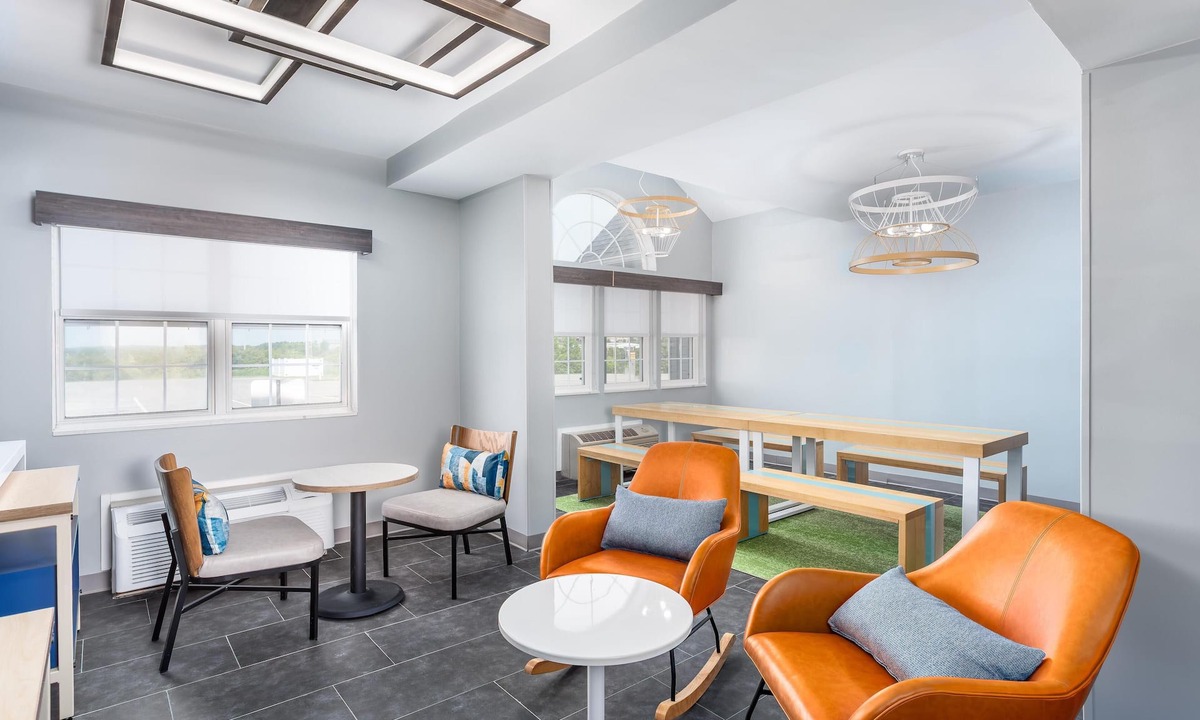 Clarion Hotel | Spark by Hilton Clarion