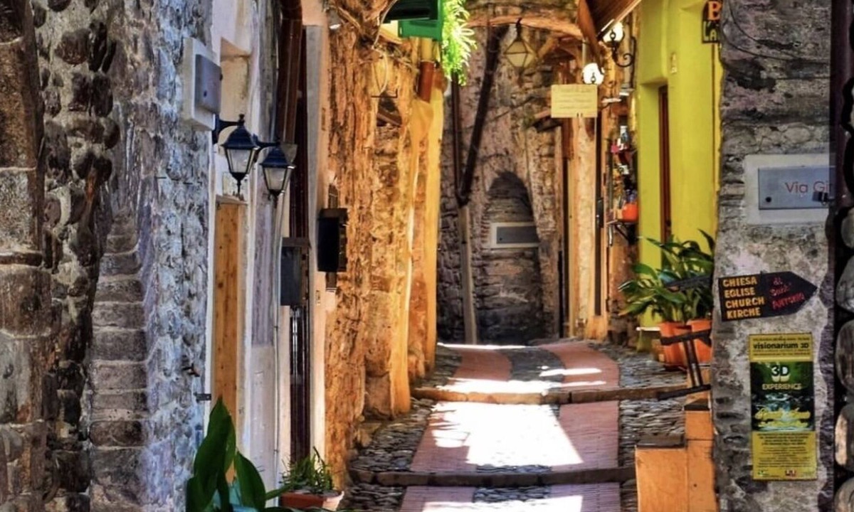 Dolceacqua Apartment | Stecadò - Castè Apartment