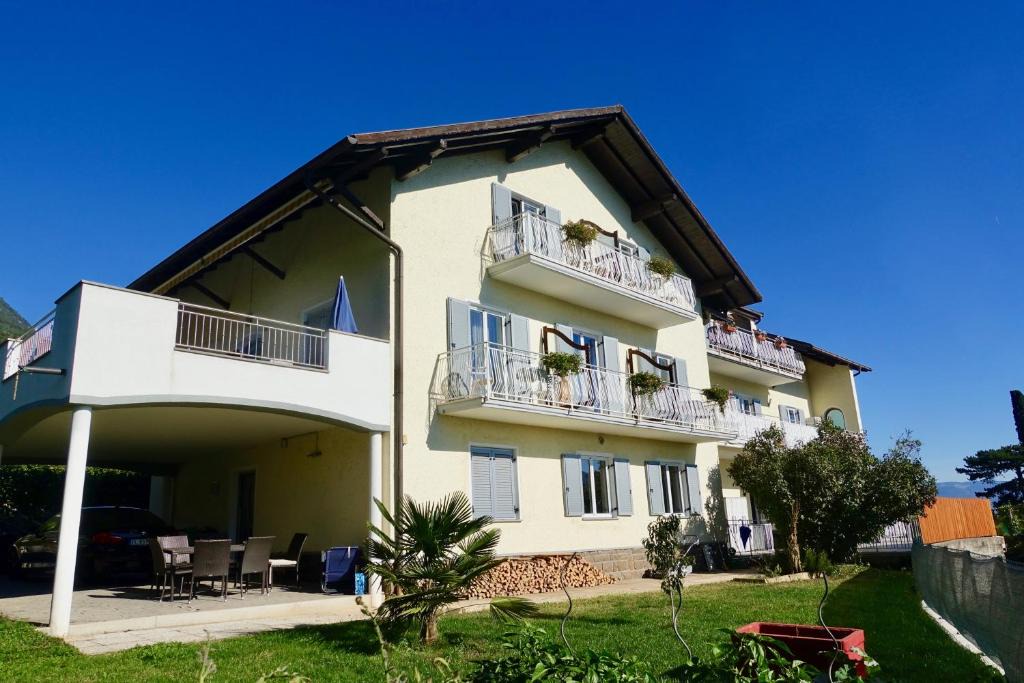 Caldaro Sulla Strada del Vino Bed & Breakfast | Strengen Guesthouse