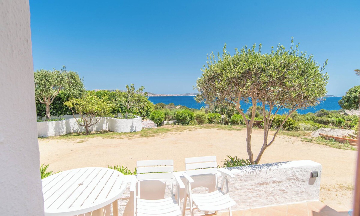 Porto Rafael Apartment | Studioapartment Close to the Beach with Terrace & Sea View