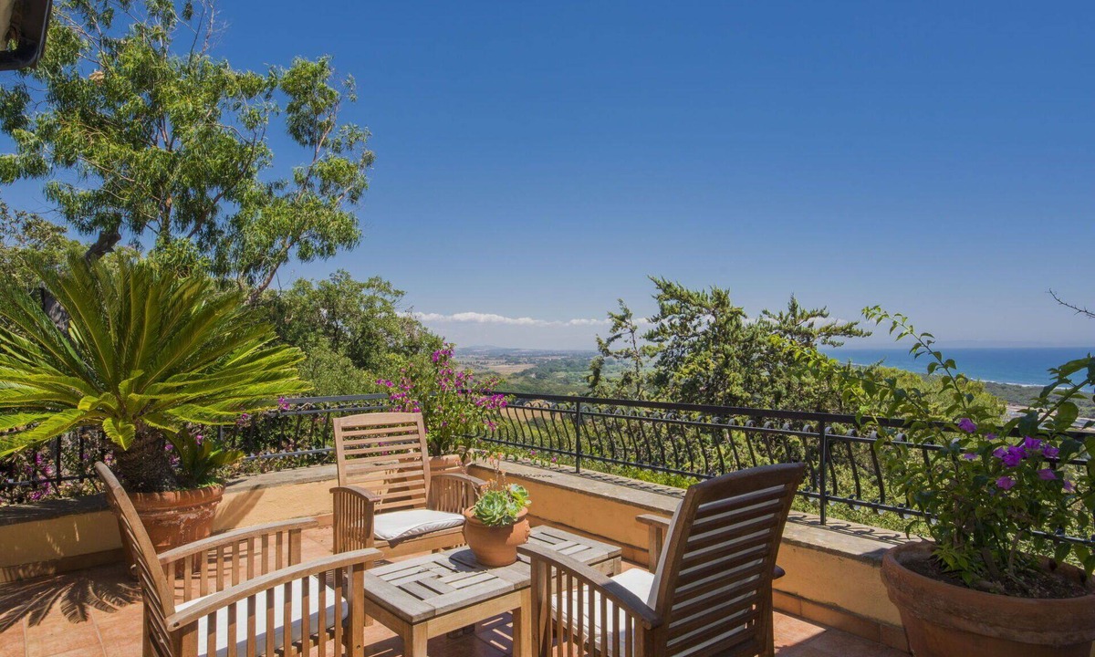 Ansedonia Villa | Stunning private villa for 11 guests with WIFI, TV, terrace and pets allowed
