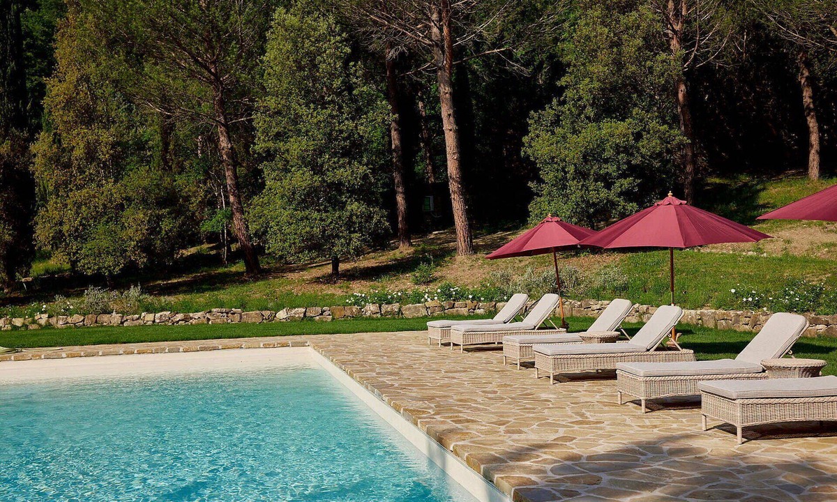 Sambuca Villa | Stunning private villa for 14 people with WIFI, private pool, A/C and TV, close to Greve In Chia.