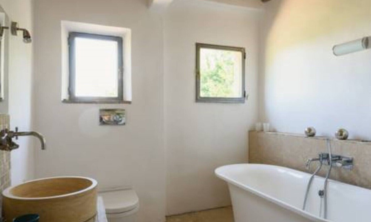 Bollano House | Stunning Tuscan Villa and Annexe