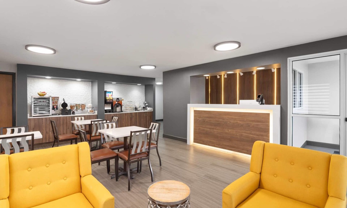 Graysville Hotel | Super 8 by Wyndham Chattanooga East/Hamilton Place